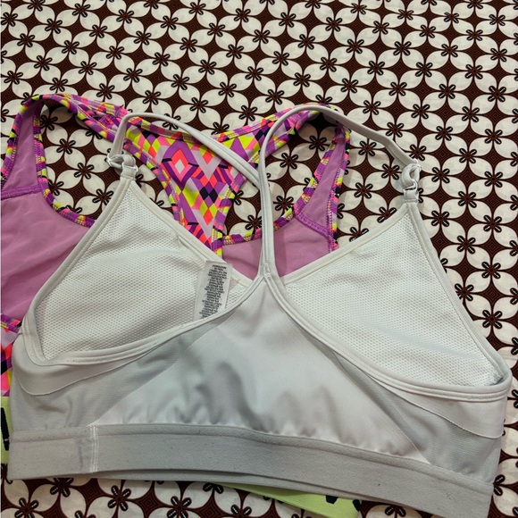 Sports Bras bundle - Picture 6 of 8